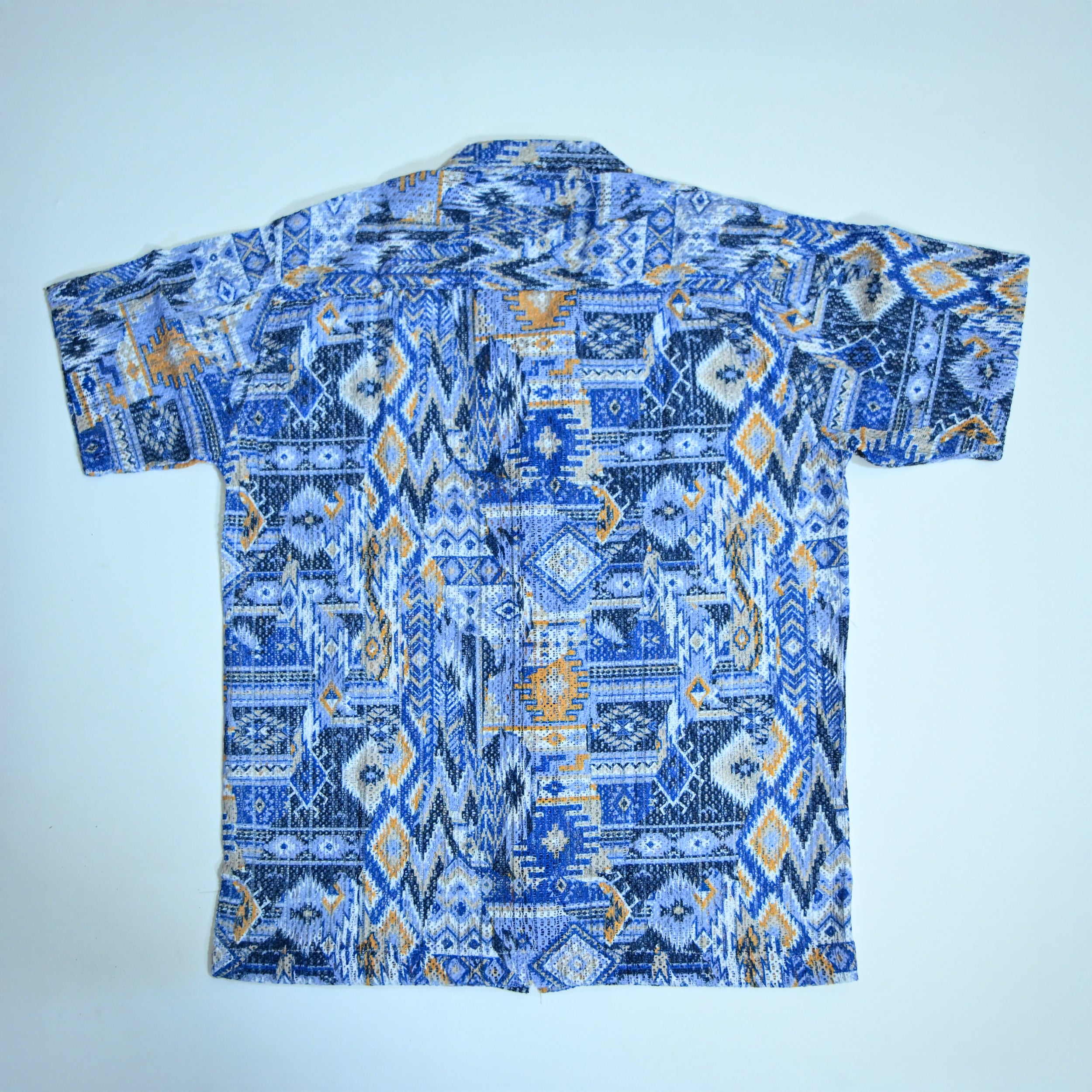 Borumz Crochet-Inspired Geometric Print Cuban Collar Shirt – Boxy Fit