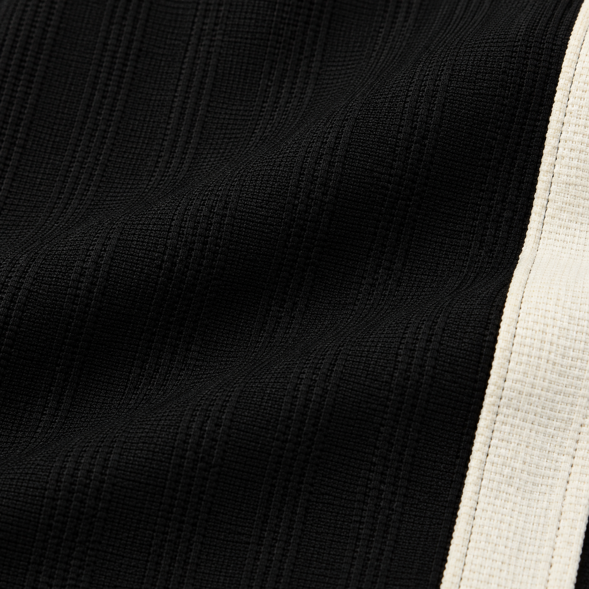 Textured Wide-Leg Track Pantt – Black