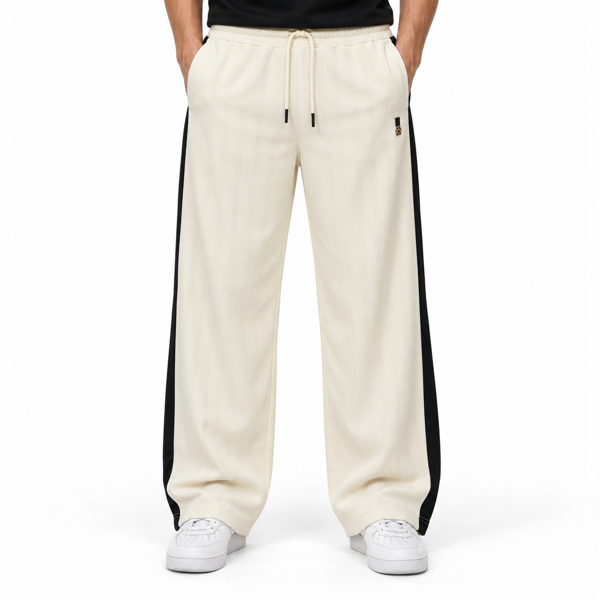 Textured Wide-Leg Track Pantt – Off white