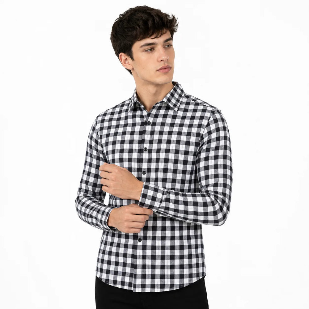 Men’s Black & White Check Slim-Fit Shirt