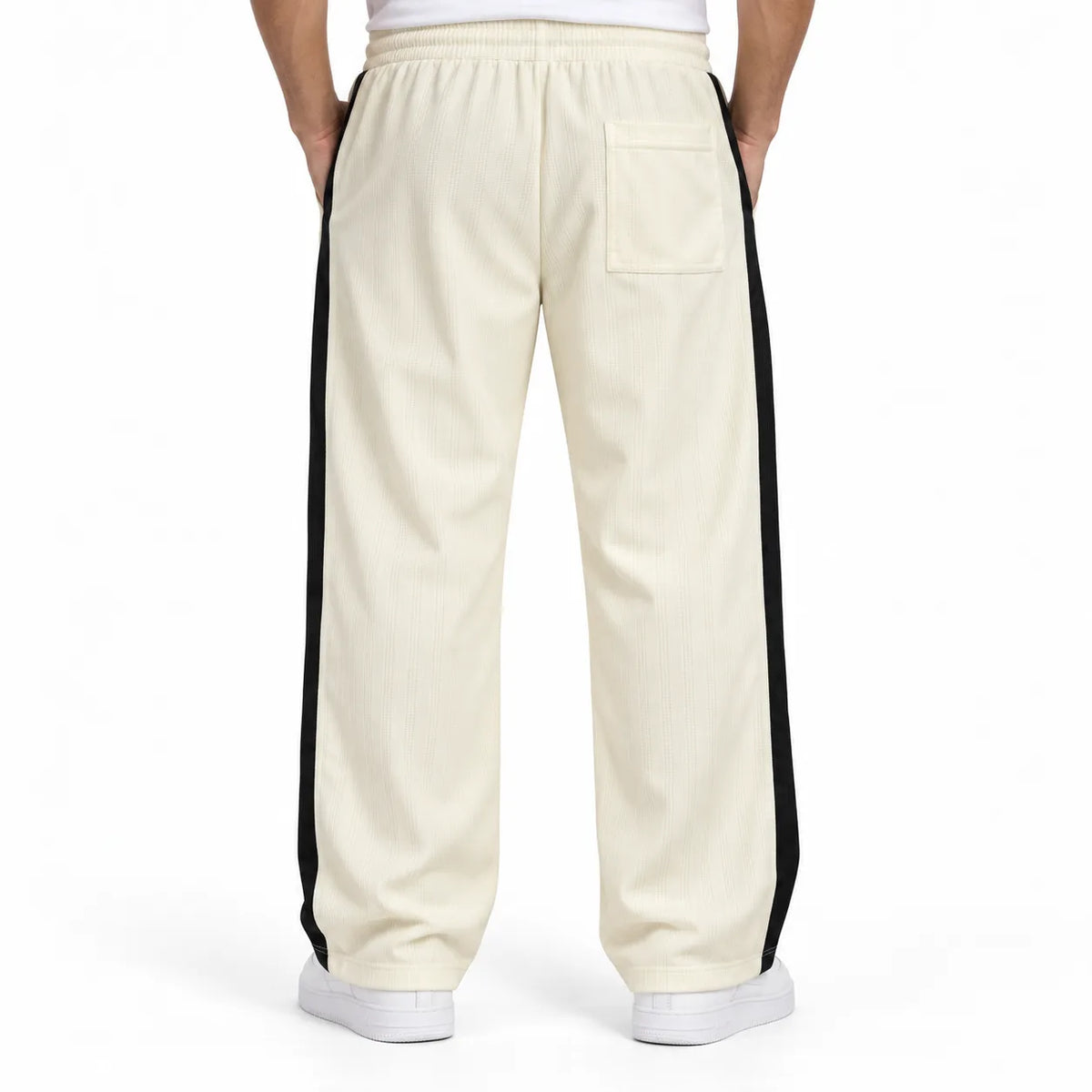 Textured Wide-Leg Track Pant – Off white